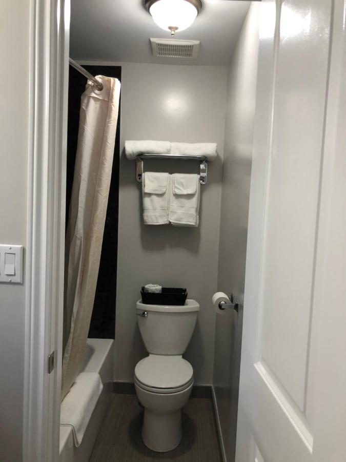 Aquarius Motel Perth Zewnętrze zdjęcie